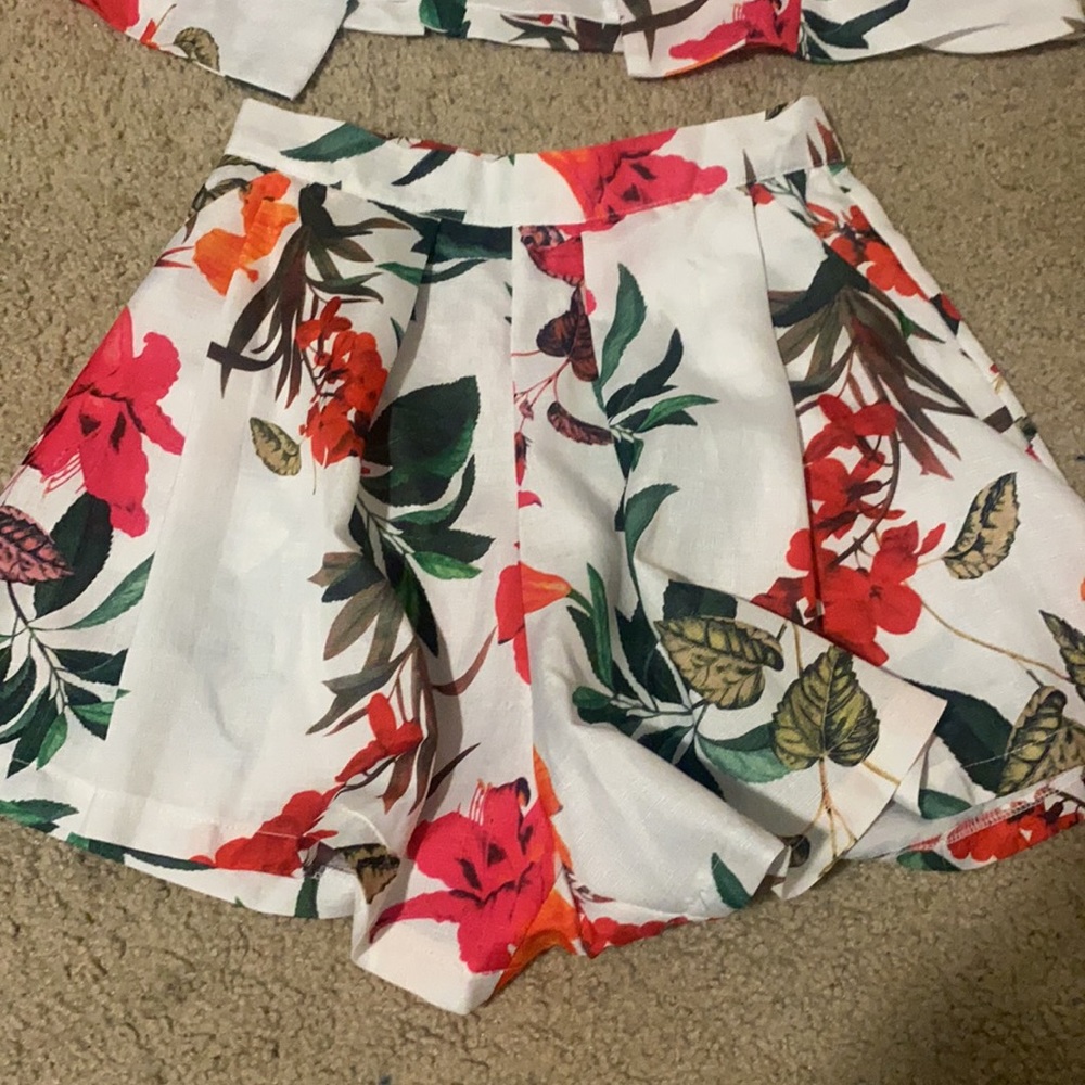 Two piece - Picture 2 of 5